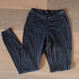 Icebreaker merino wool Charcoal Gray base layer legging